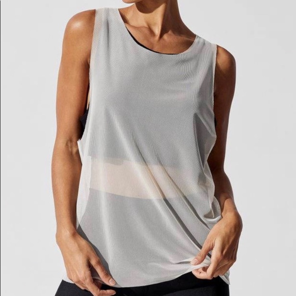 NWT Alo Yoga Layer Up Tank